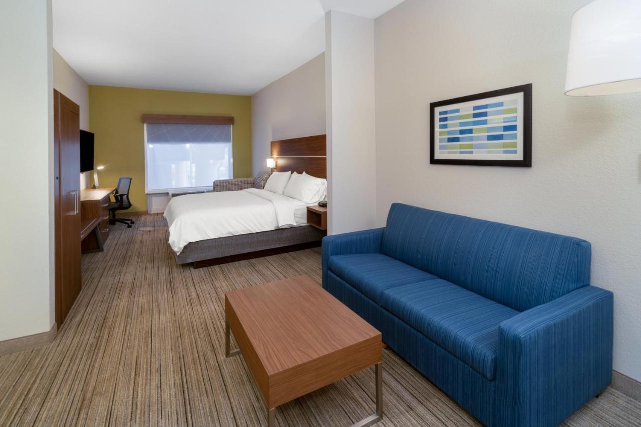 Holiday Inn Express Hotel & Suites Talladega By Ihg Ngoại thất bức ảnh