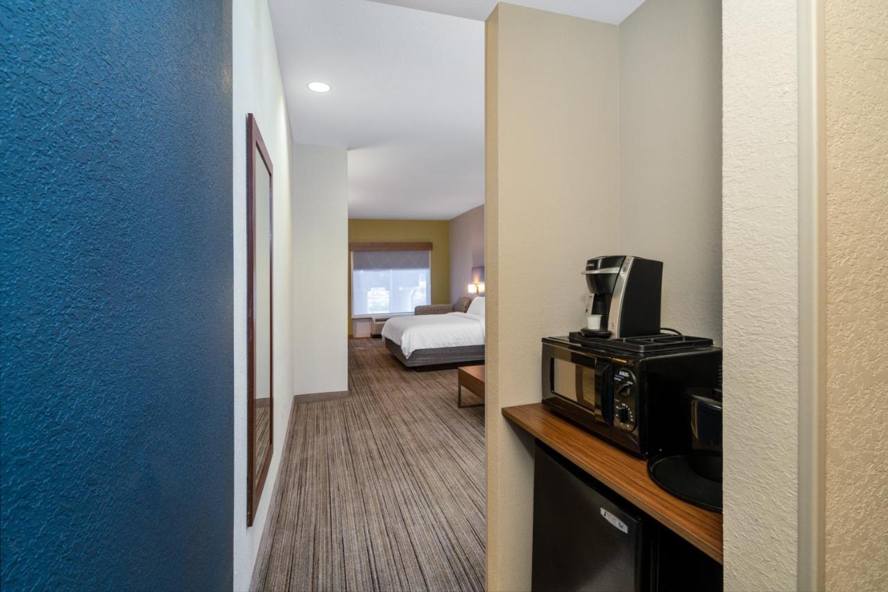 Holiday Inn Express Hotel & Suites Talladega By Ihg Ngoại thất bức ảnh