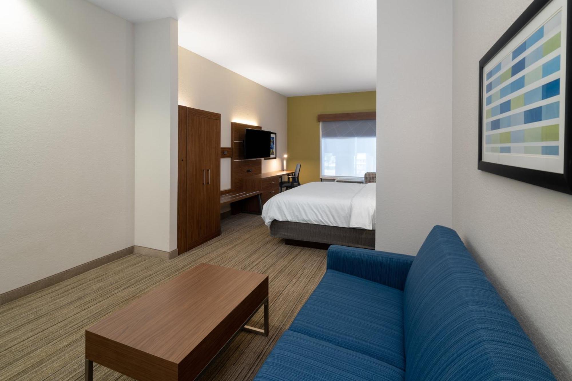 Holiday Inn Express Hotel & Suites Talladega By Ihg Ngoại thất bức ảnh