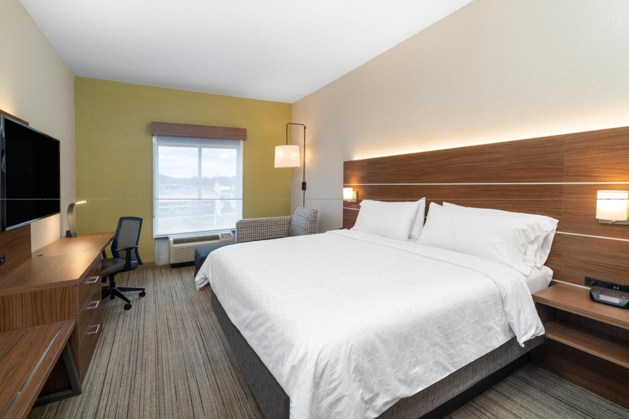 Holiday Inn Express Hotel & Suites Talladega By Ihg Phòng bức ảnh